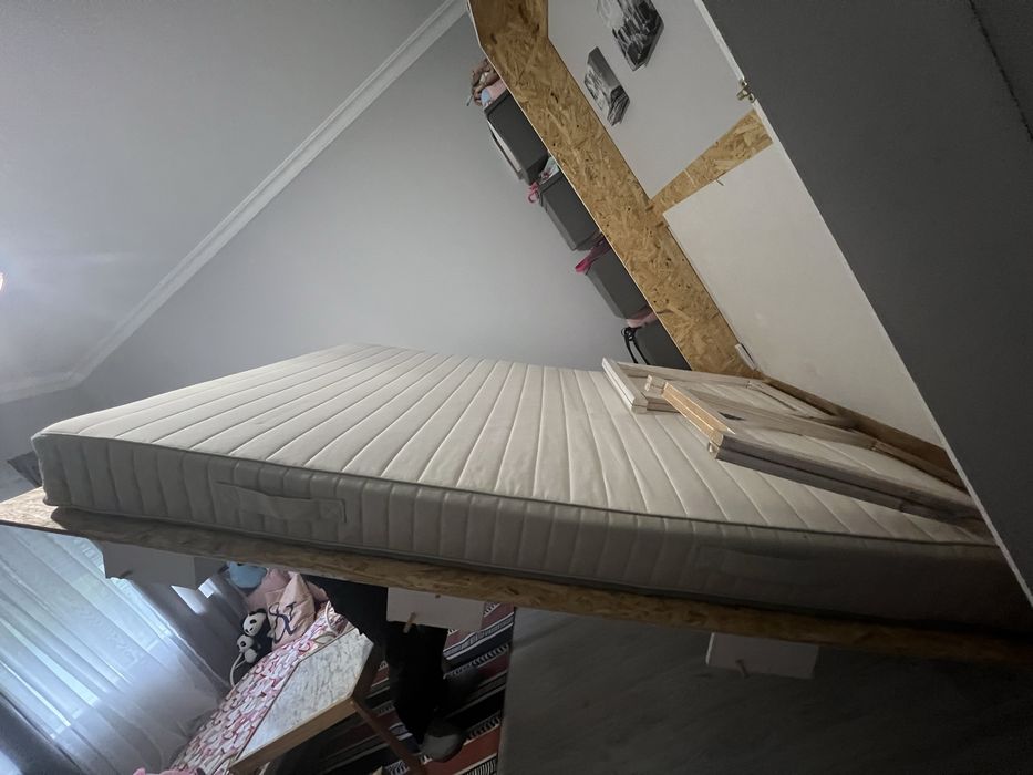 Colchao do ikea semi novo 1,40x2,00 m