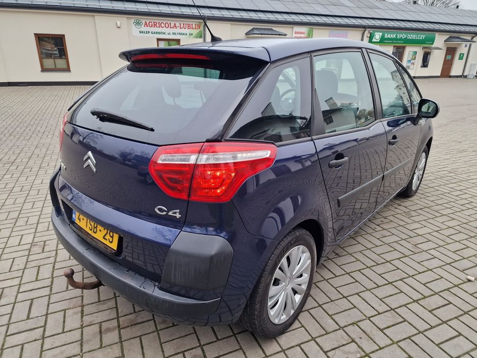 Citroen C4 Picasso 1.8 Benzyna Klimatyzacja Hak Isofix Czujniki