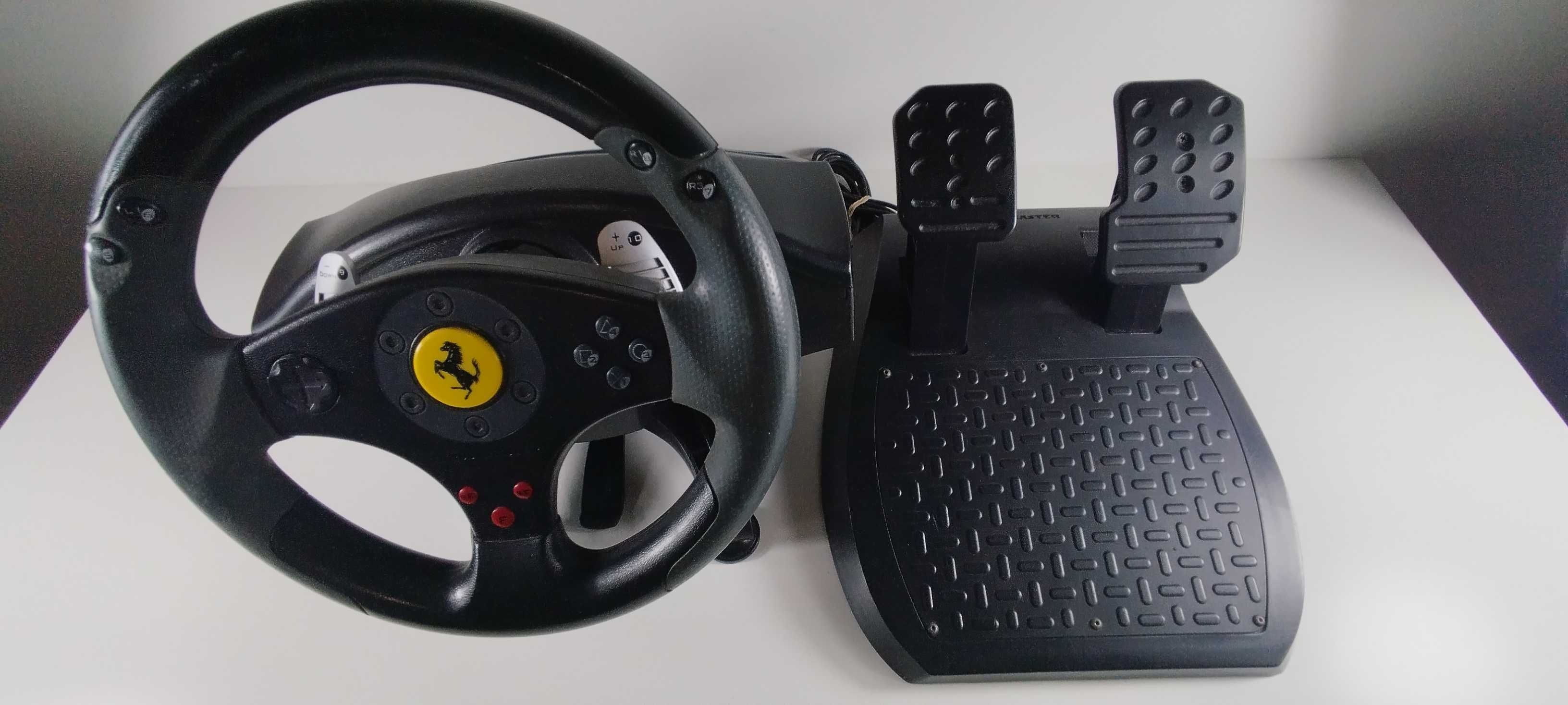 Thrustmaster Ferrari GT Volante + Pedal - PS2 Playstation 2
