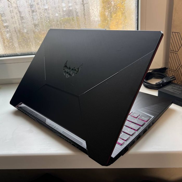 Игровой ноутбук Asus Tuf Gaming l i5 10300H l RTX 2060 l 16gb l ssd512