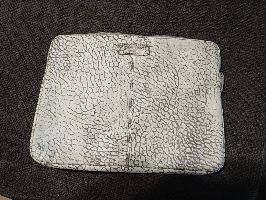 Чехол для ноутбука Liebeskind кожа