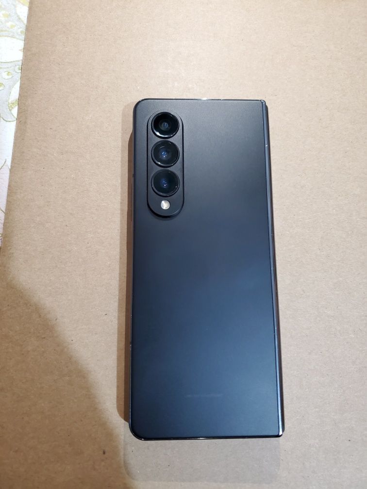 Samsung Galaxy Fold 4 12Gb RAM 256Gb