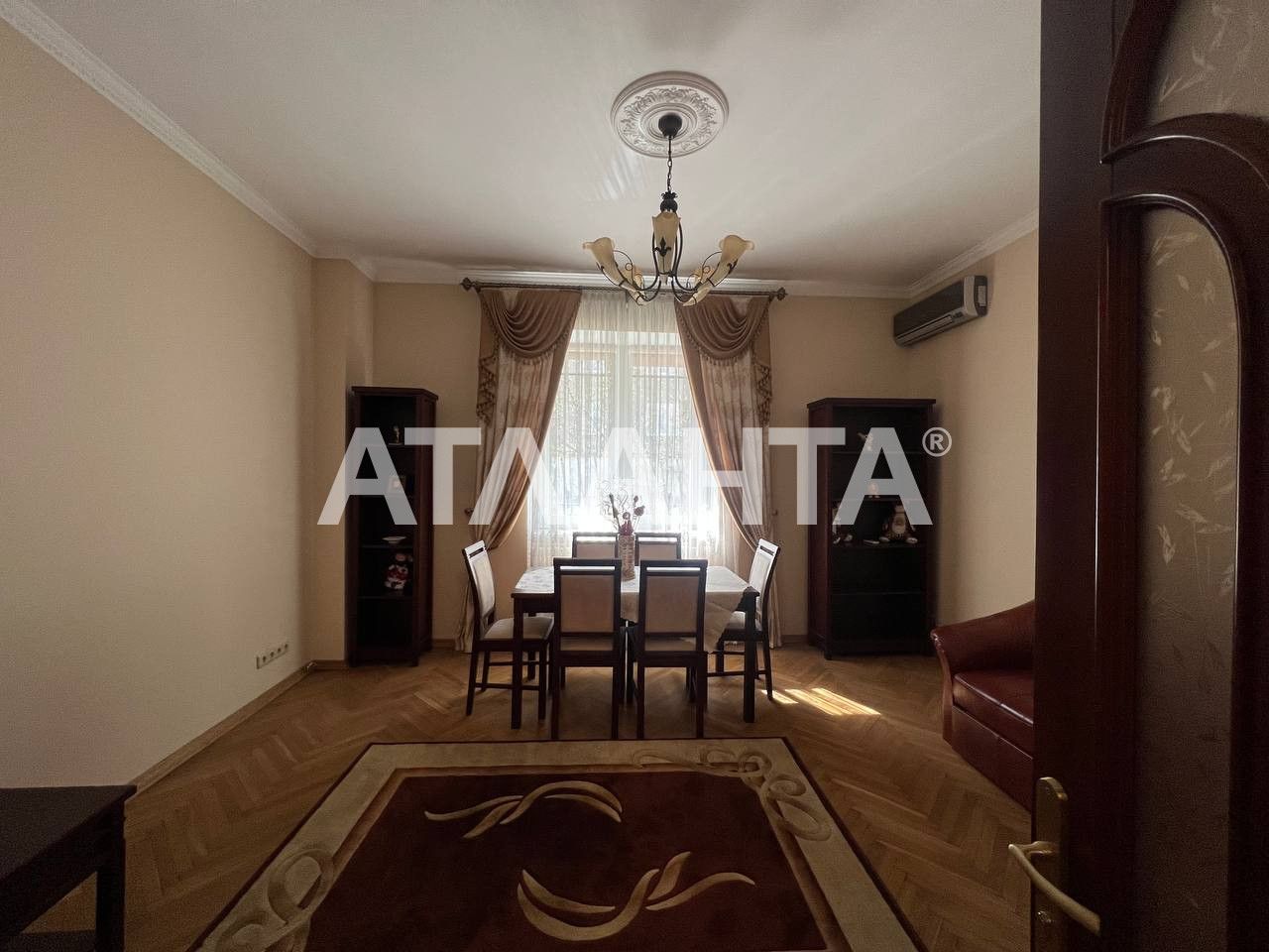 Продаж 3-кім.кв. в польському люксі вул. Вітовського+36 кв.м.підвал