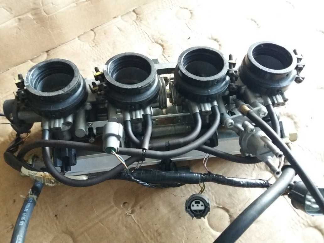 Corpo de injecção Honda CBR1100XX