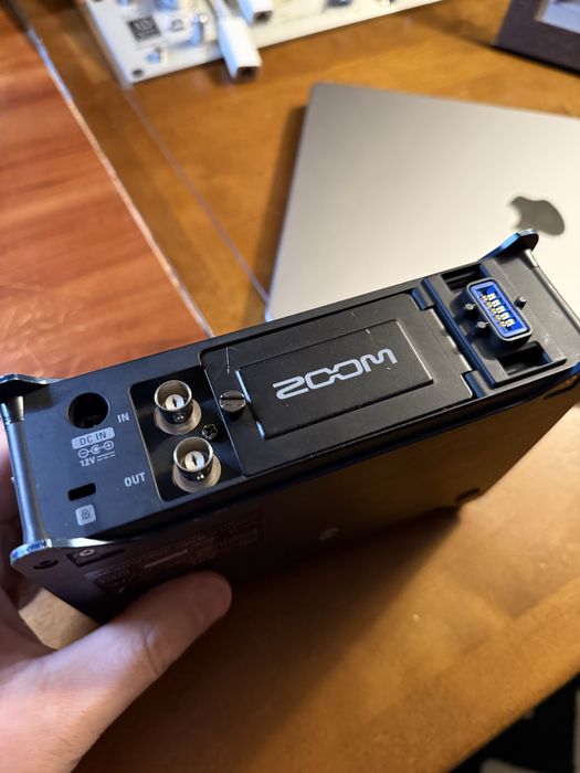 ZOOM F8 -. interfejs faktura VAT 23%