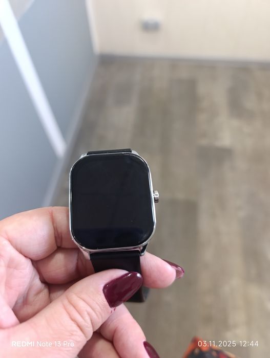 Смарт часы A Zepp Brand