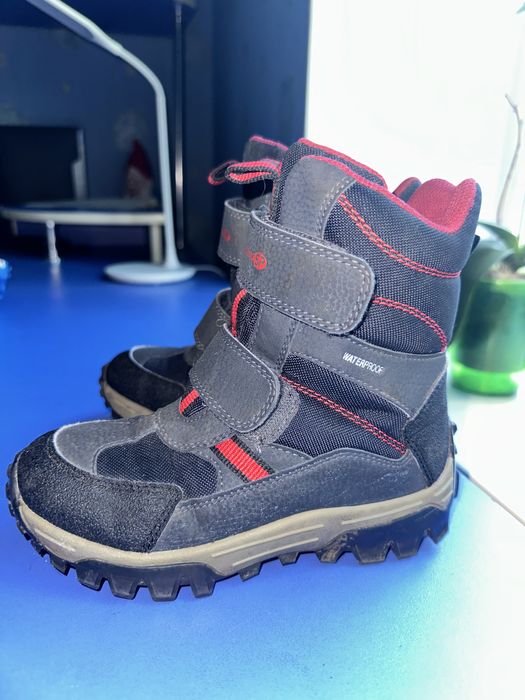 Дитячі ботінки Geox