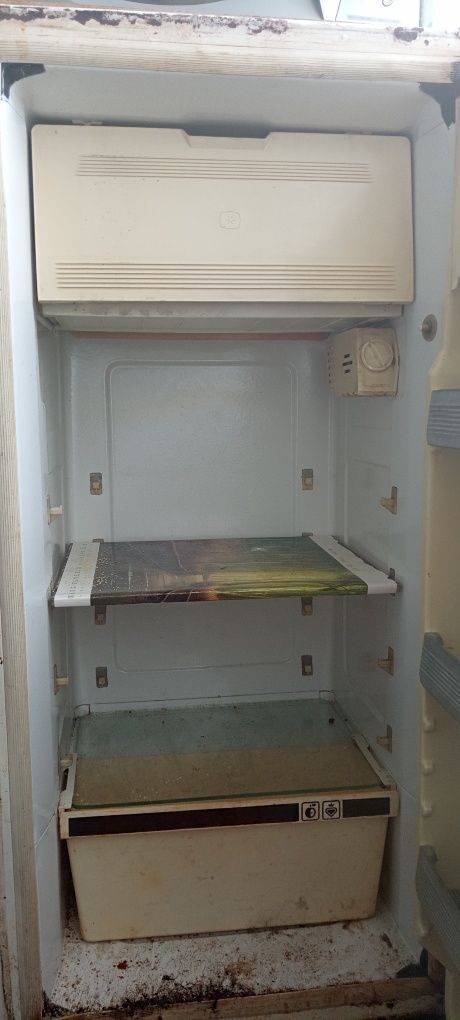 Холодильник Днепр 2
