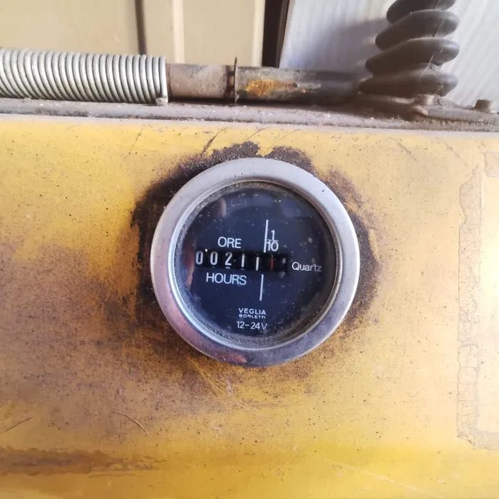 Empilhador Pimespo a baterias funcionar