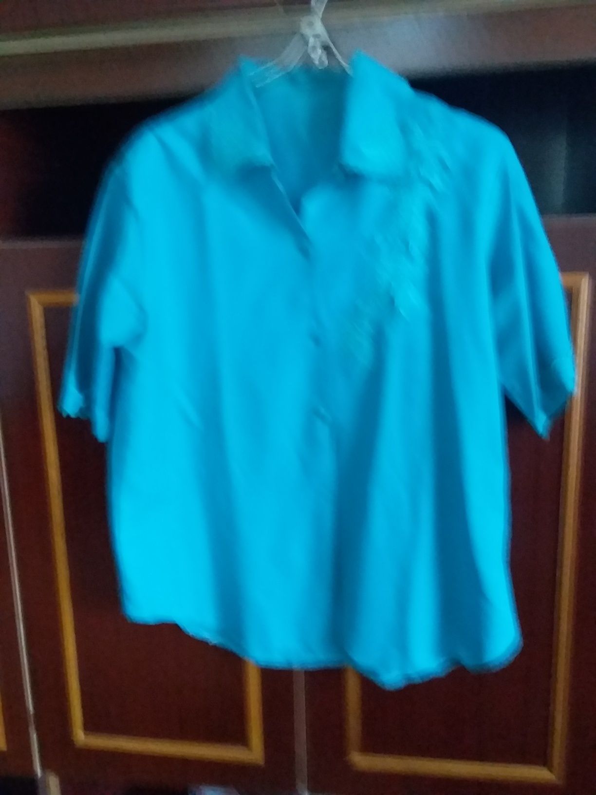 Блузка жіноча голубого кольору