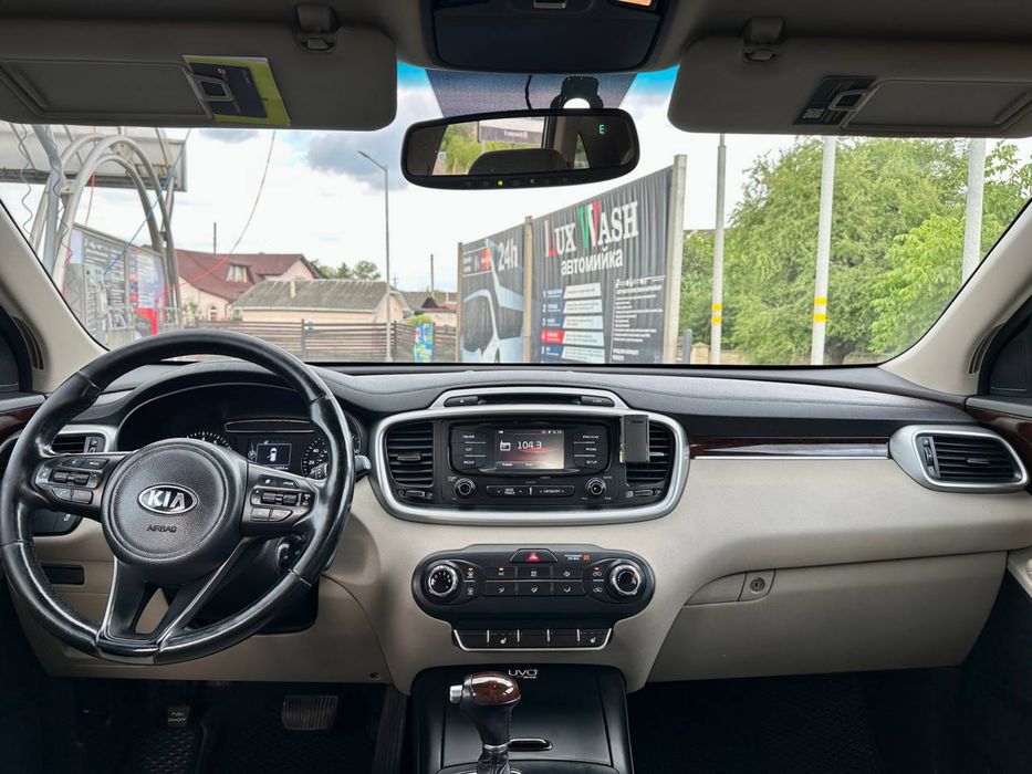 Продам власну Kia Sorento 2015