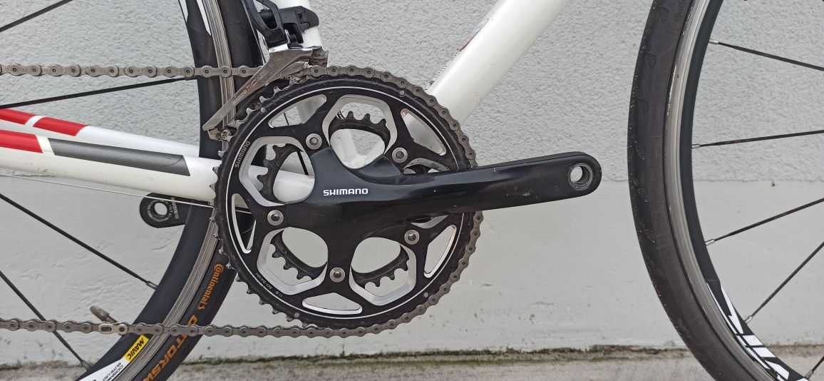 TREK MADONE 2.1, Shimano 105, Rozmiar 58