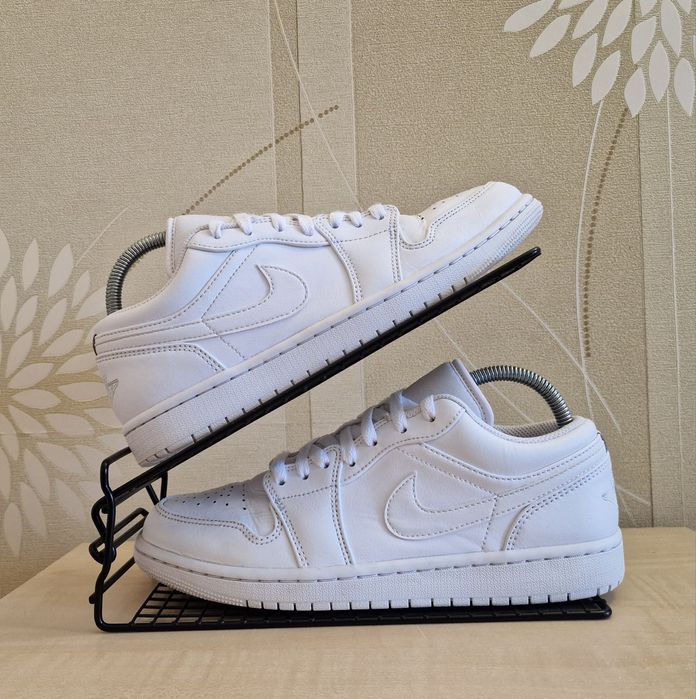 Кросівки Air Jordan 1 Low оригінал розмір 41