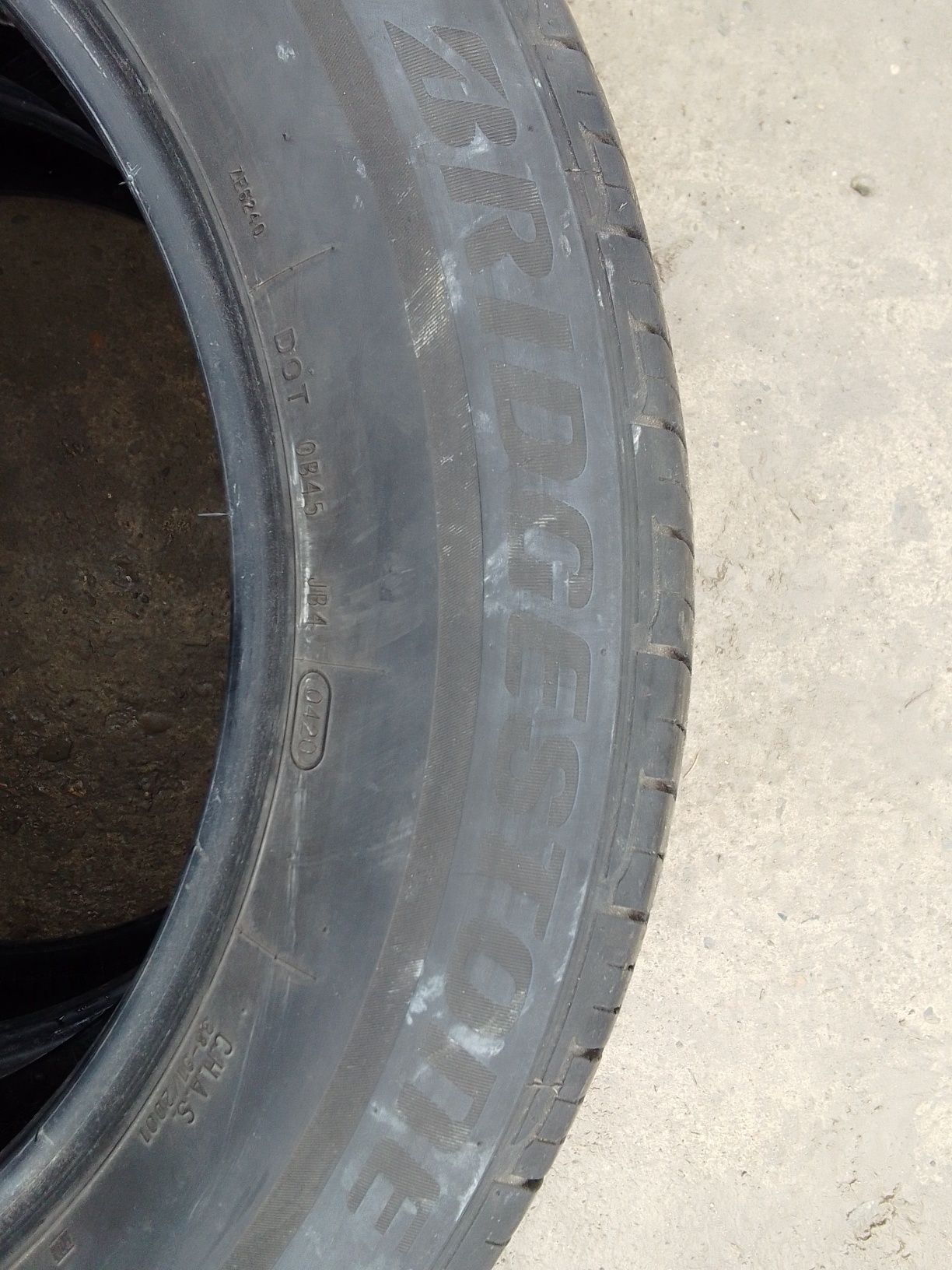 2 Opony letnie 235/60r18 BRIDGESTONE 2020r