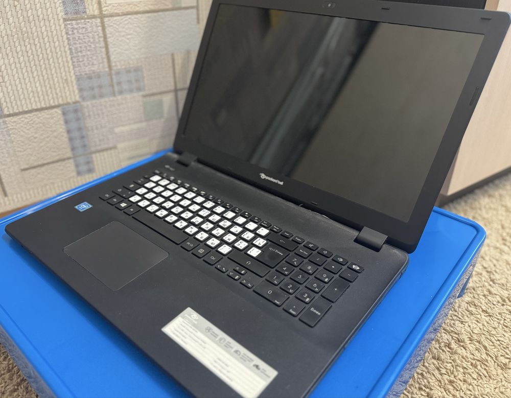 Ноутбук Packard bell, 17.3 HD, Intel (R) Celeron CPU N3050, 1.60 GHz