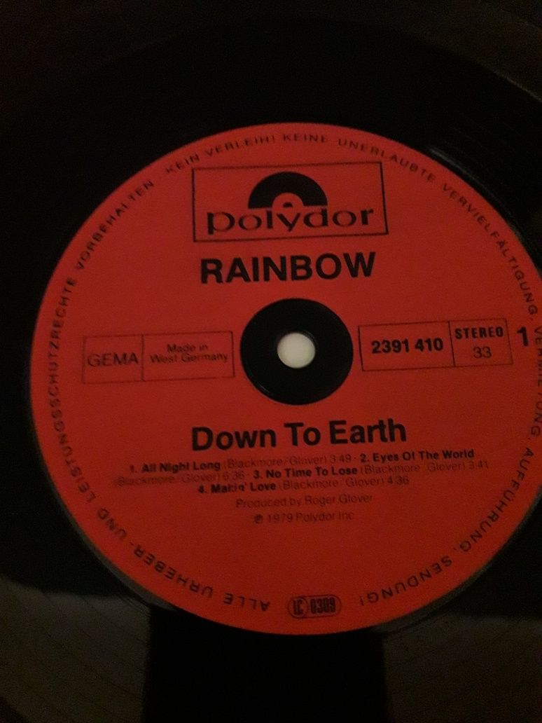 RAINBOW- Down to Earth.