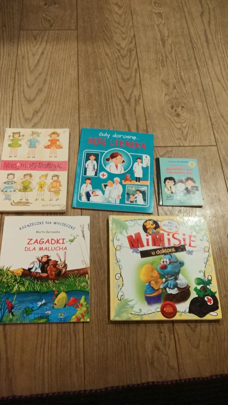 5 książek dla dzieci / m.in. Mimisie u doktora