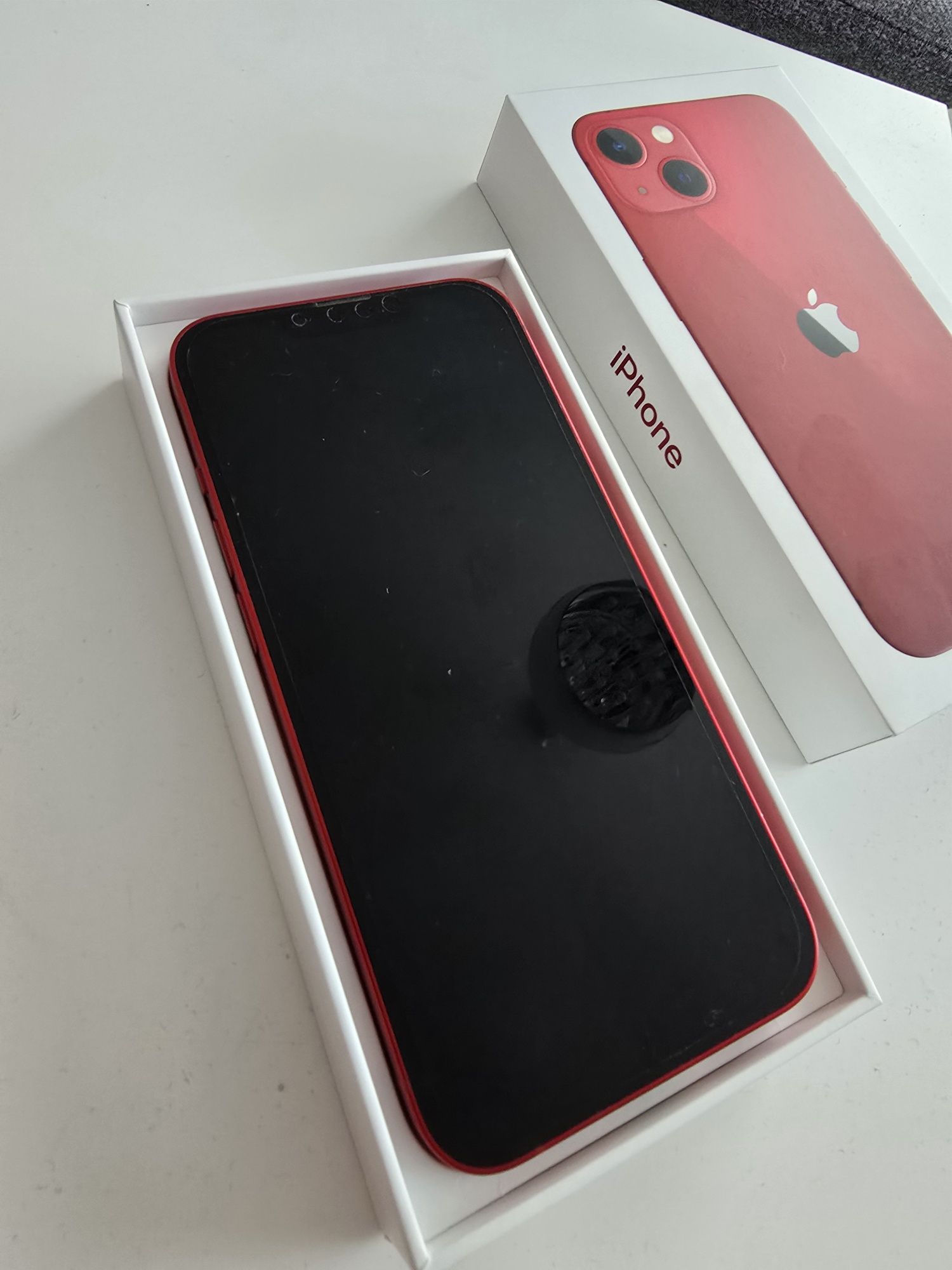Iphone 13 red jak nowy