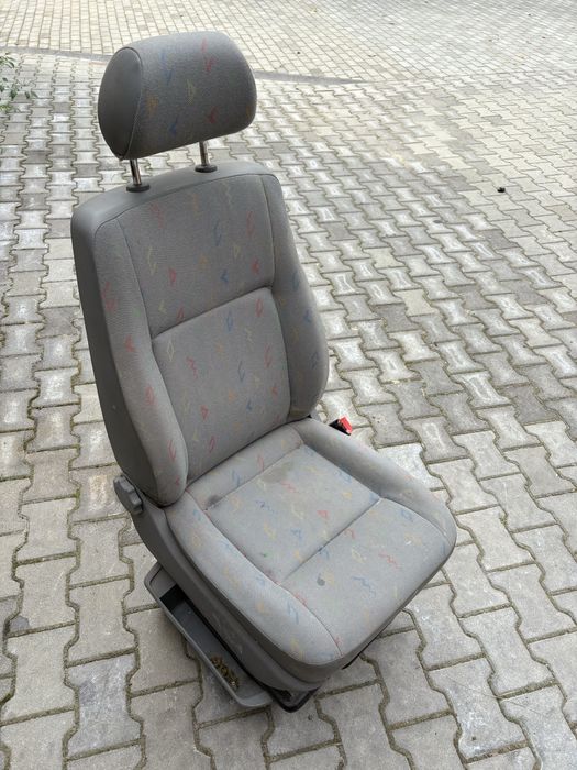 Fotel transporter t5 prawy