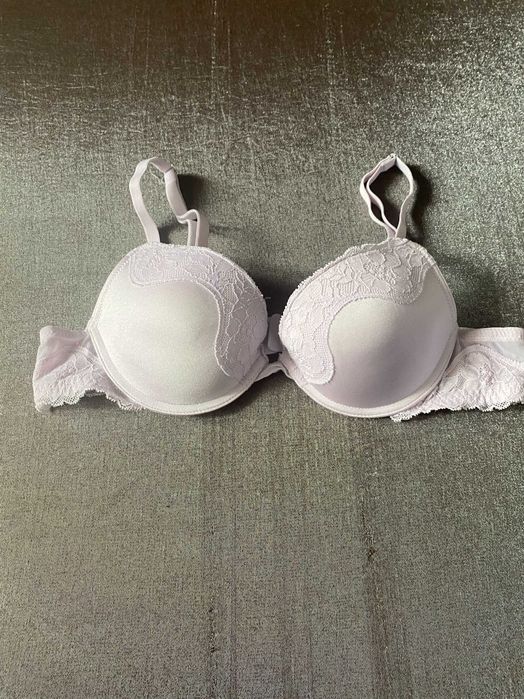 бюстгальтер primark (34/75А)