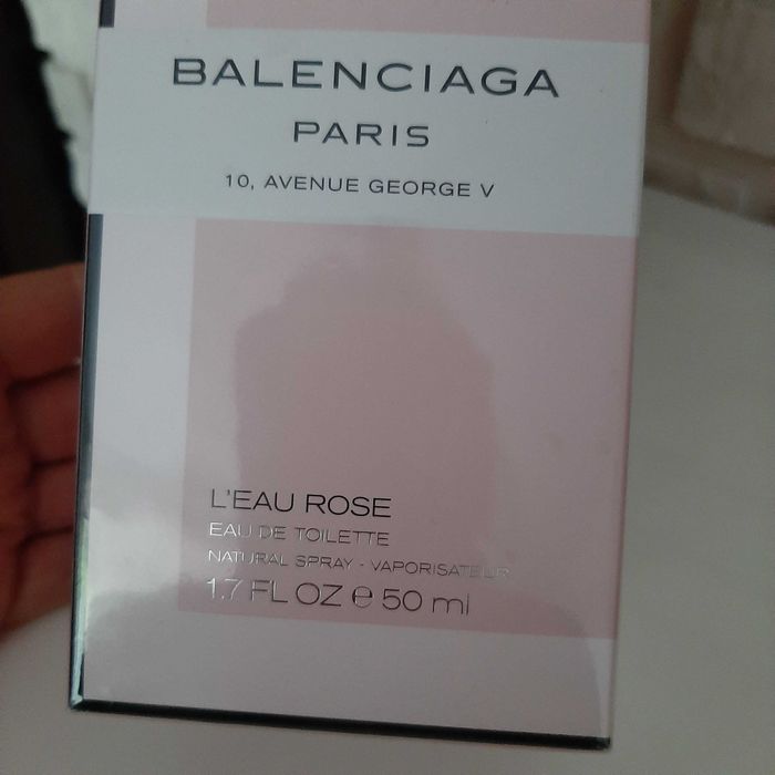Unikat. BALENCIAGA Paris 10, Avenue George V  L'EAU ROSE
