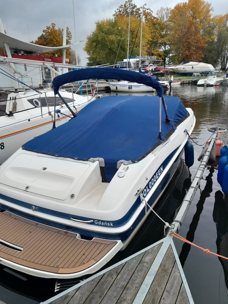 Sprzedam łódź motorową  maxum 2100 sc3