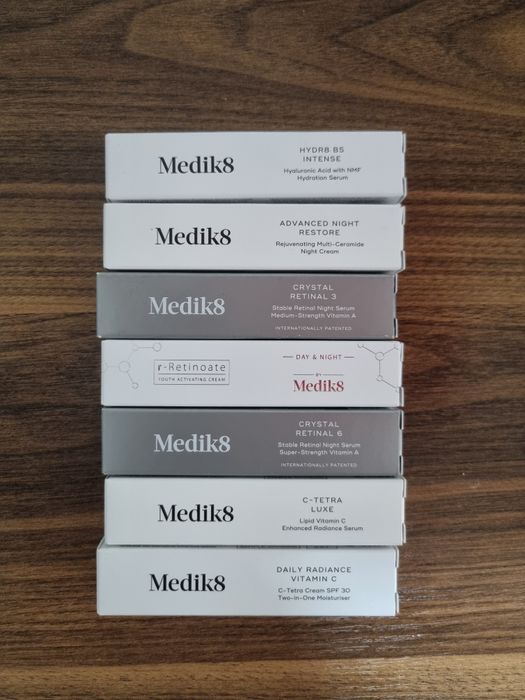 Пробники мініатюри Medik8