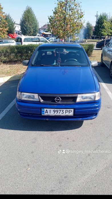 Продам Опель вектра 1,8