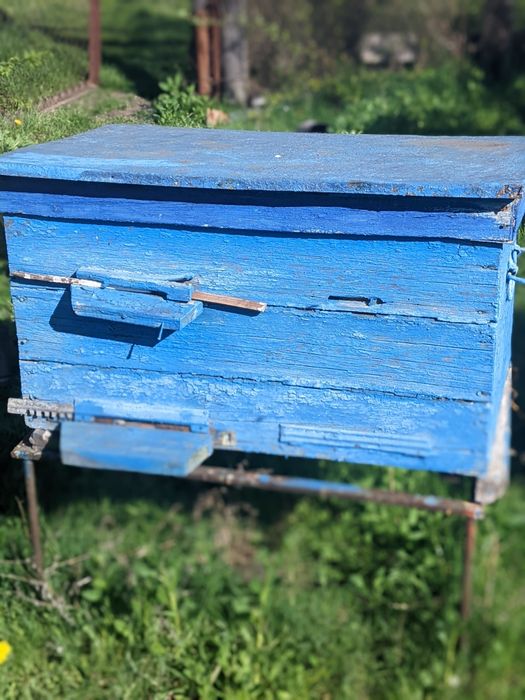 Продам вулики для бджіл та медогонку