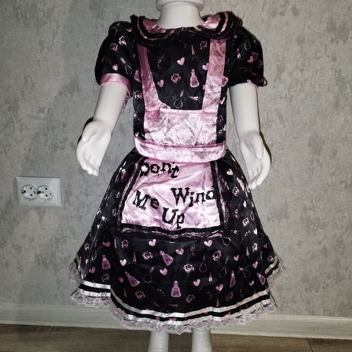 Продам карнавальні сукні для дівчат 5-12р