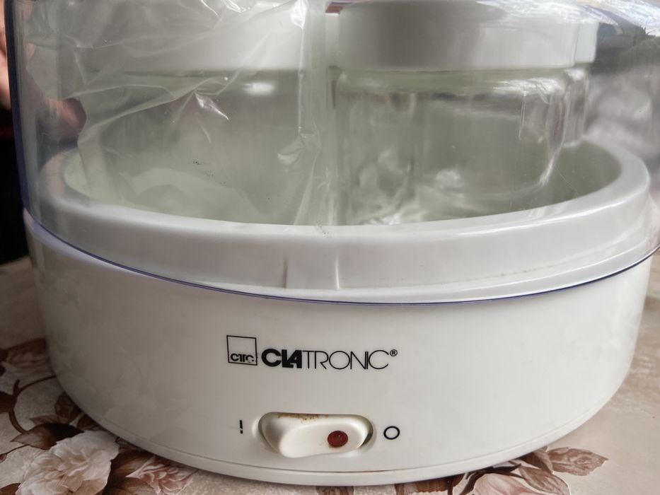 Йогуртниця CLATRONIC JM 3344