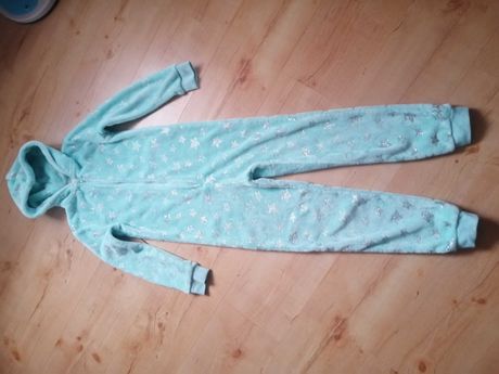 Piżama,kombinezon z kapturem do spania dziewczęcy,kigurumi r.134-140 c