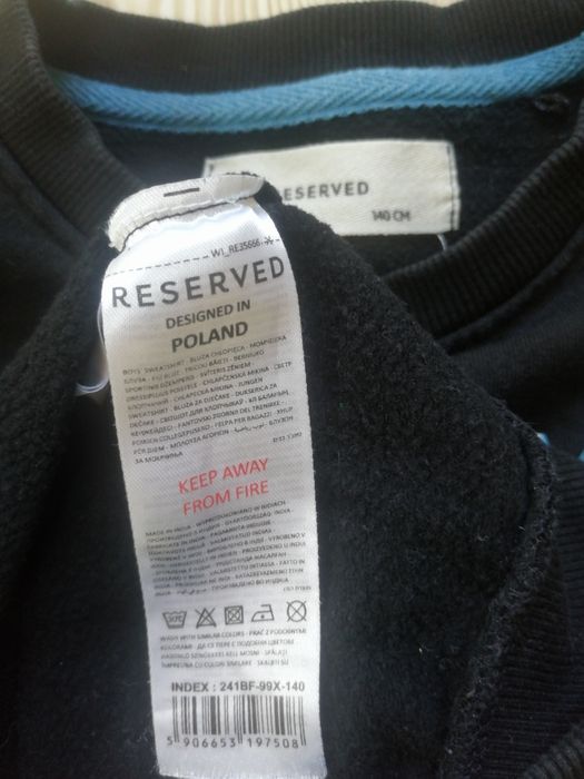 Reserved  bluza czarna Superman r. 134