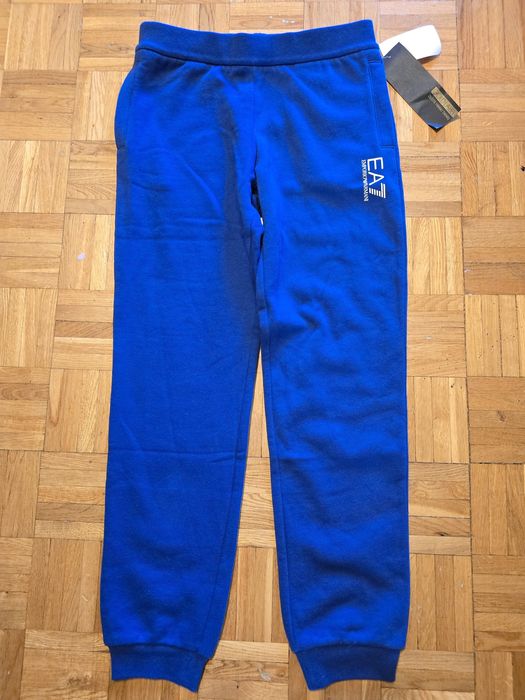 Spodnie dla chłopca Armani, na 150 cm. Nowe!
