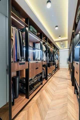 Елітна 3-к квартира з розумним домом у ЖК «Династія»