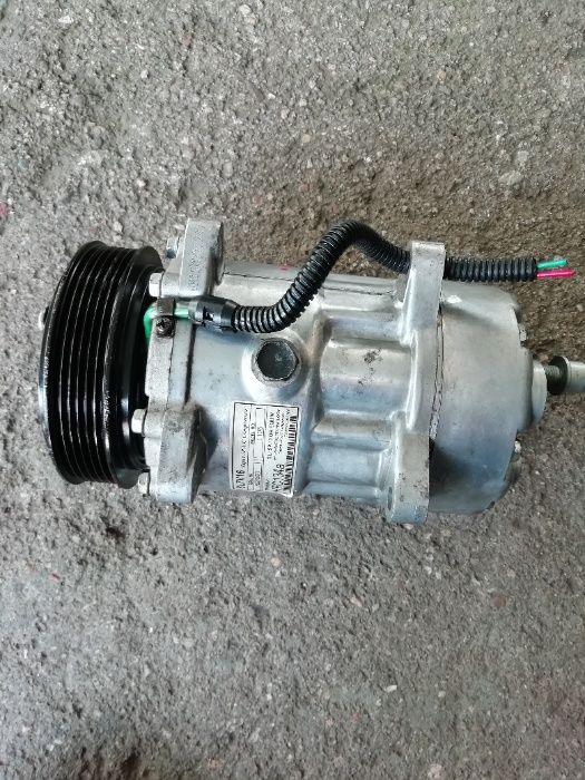 Compressor A/C Peugeot 306 1.9 TD - Como novo