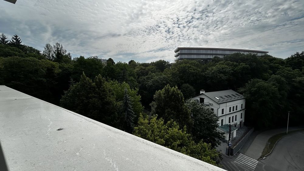 Продаж 3-кім. квартири 87.22 м.кв., в. В. Стуса