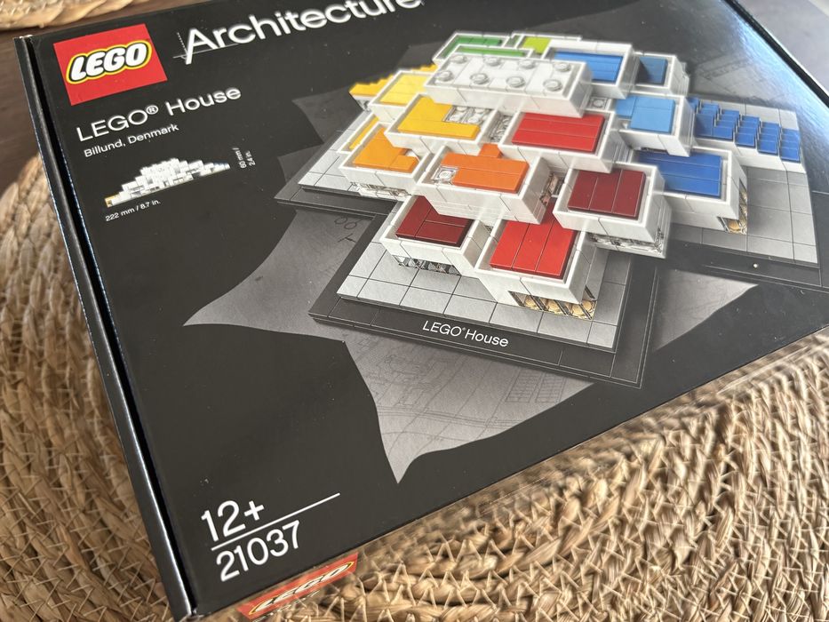 Nowy zaplombowany zestaw LEGO House Architecture 21037 unikat