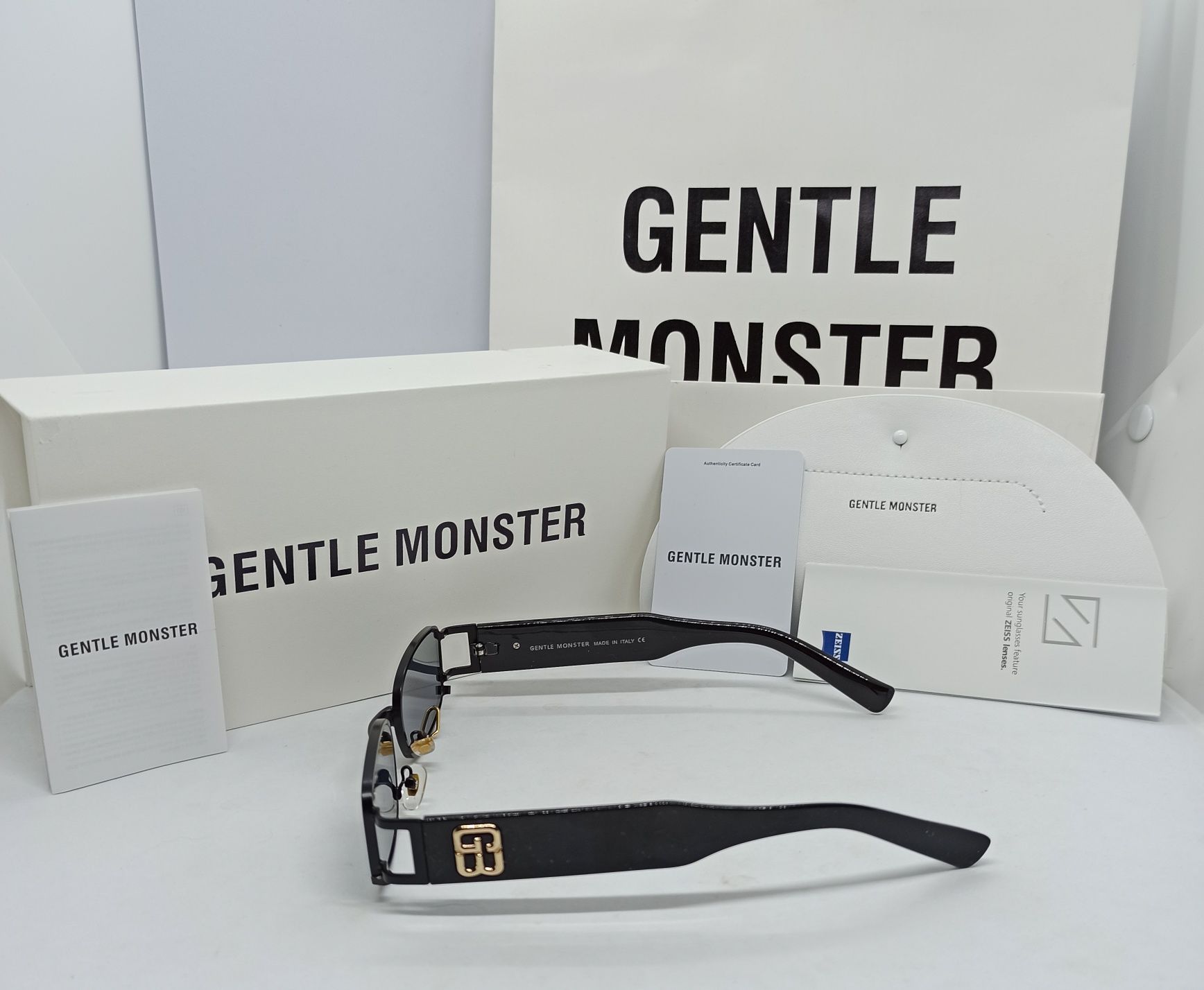 Gentle Monster очки унисекс черные с серьгой в линзе в черном металле