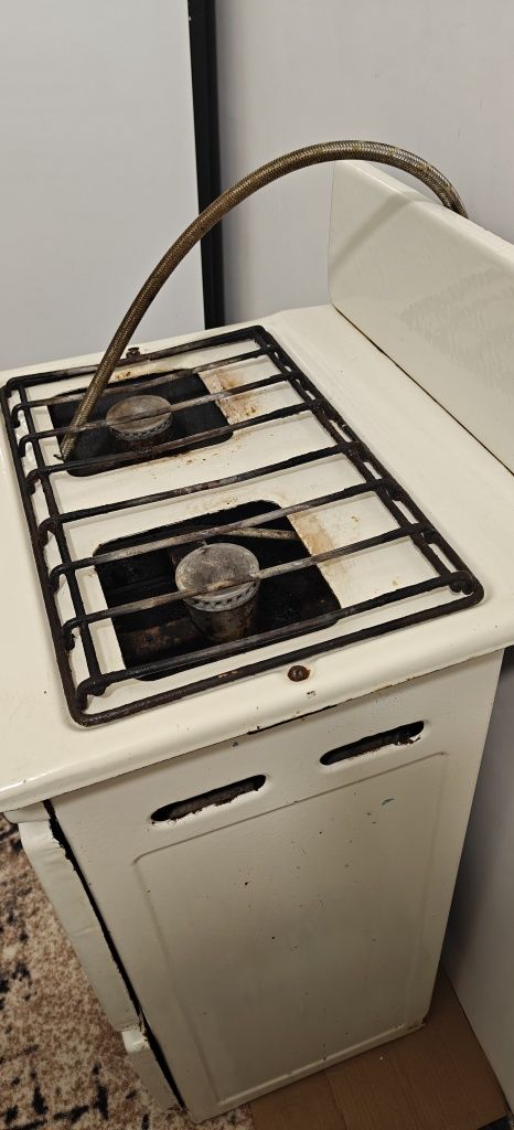Продам газову плиту