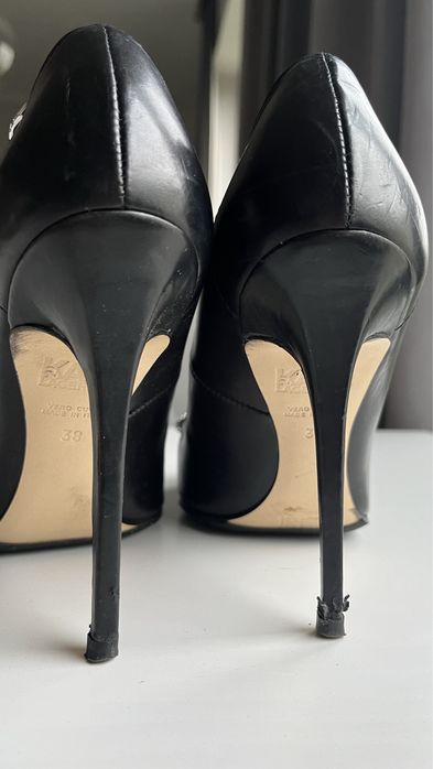 Karl Lagerfeld szpilki czarne rock pump 38 skóra skórzane