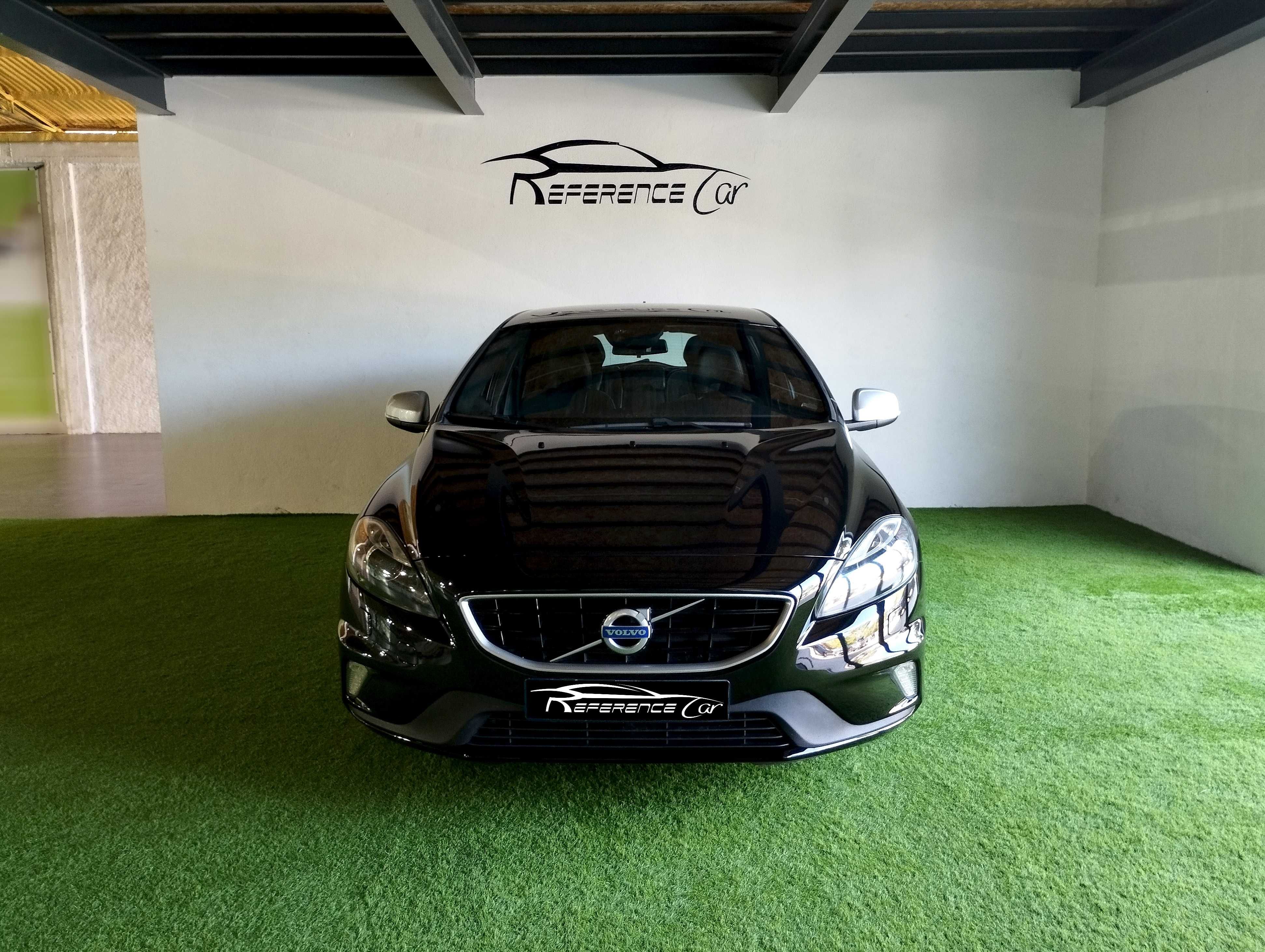 Volvo V40 2.0 D2 R-Design