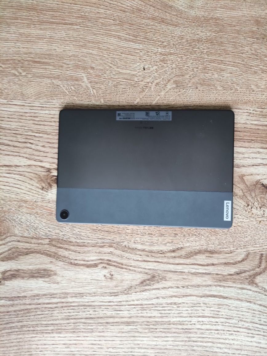 Sprzedam tablet lenovo m10