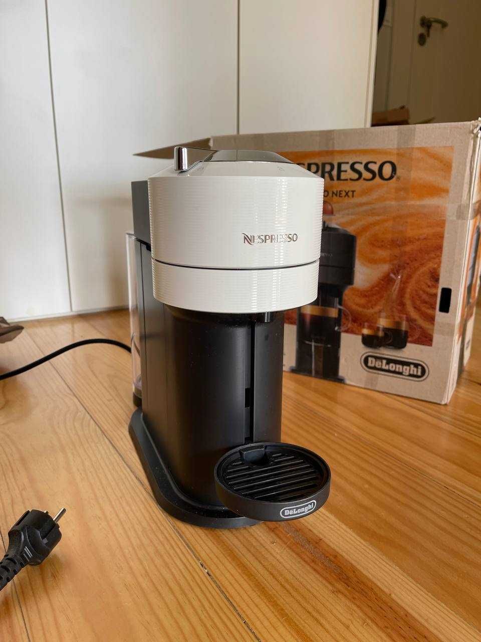 Máquina de Café - Nespresso Vertuo Next