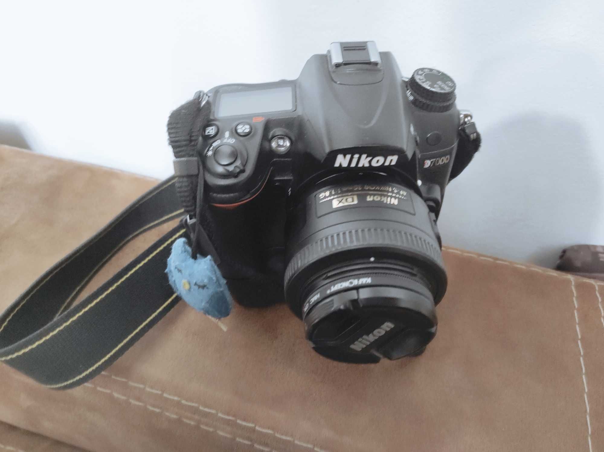 Lustrzanka aparat Nikon D7000