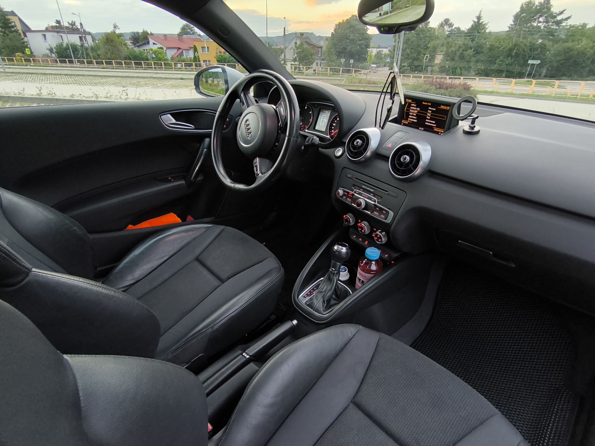 Audi A1 S-line 1.6 d automat