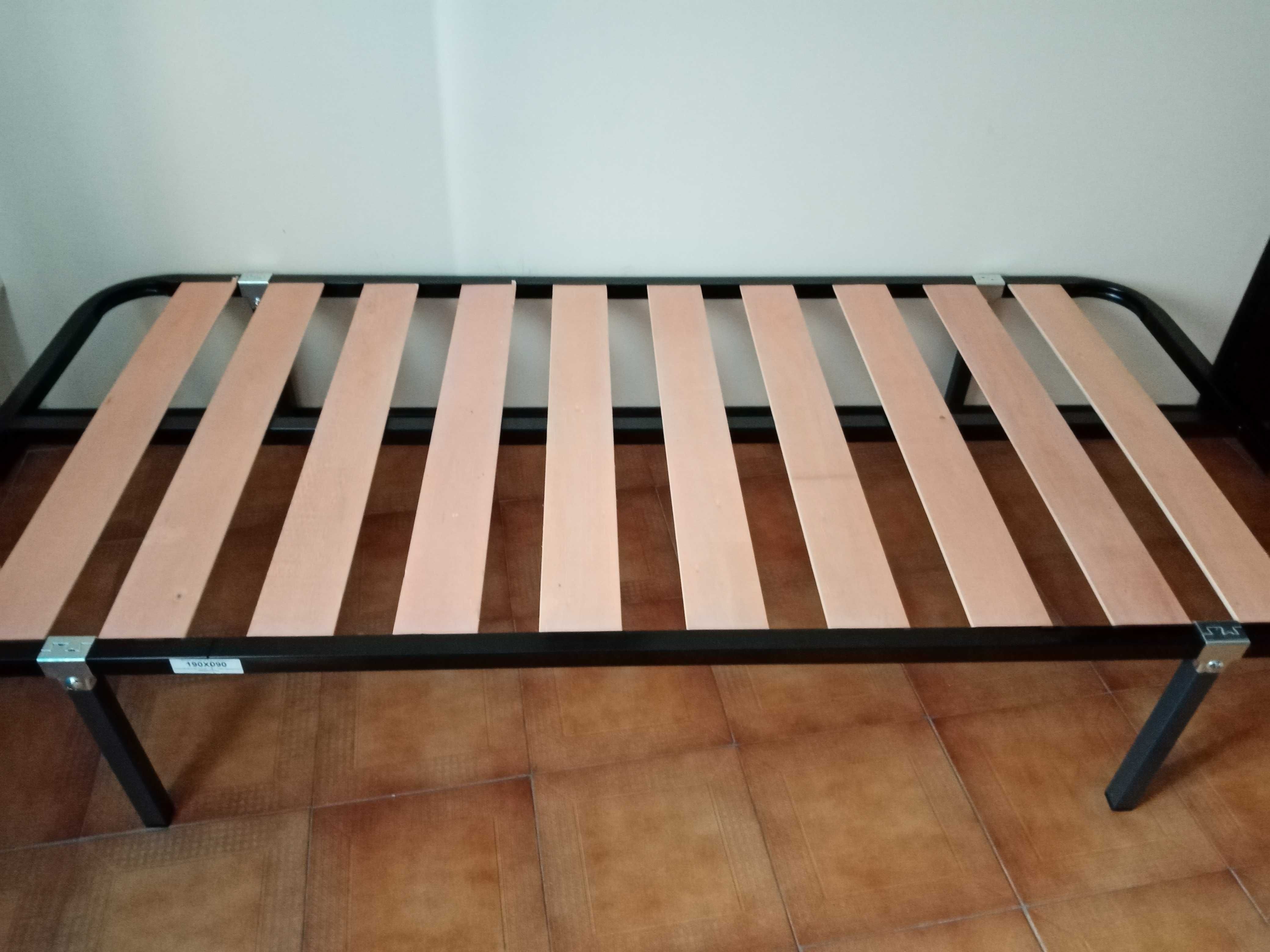Estrado Para cama
