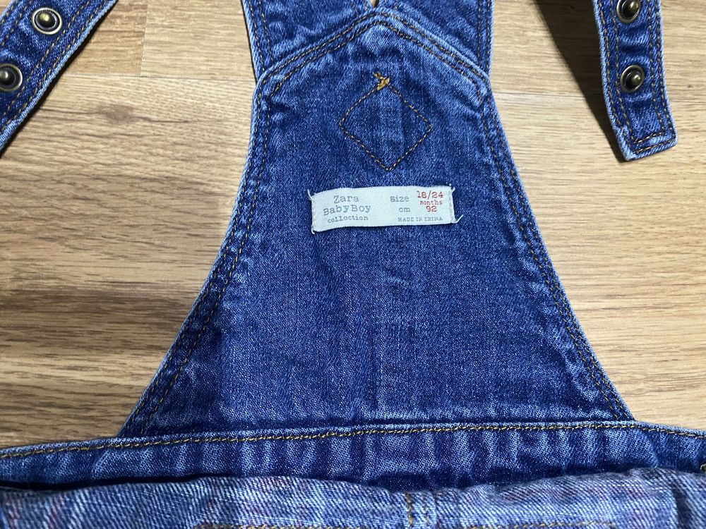 Ogrodniczki jeansowe Zara 92