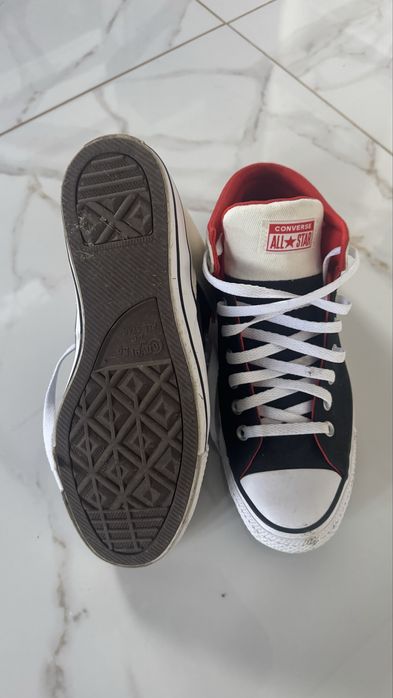 Продам кеди Converse All Star (оригінал)
