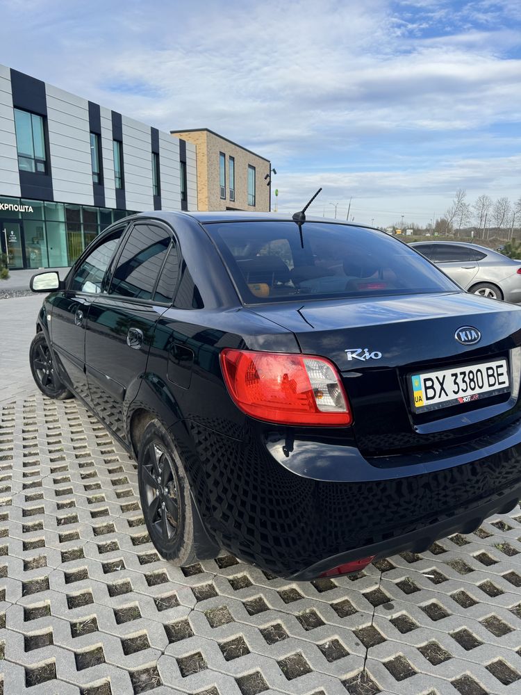 Kia Rio 2 2011 року,1,4 бензин,механіка